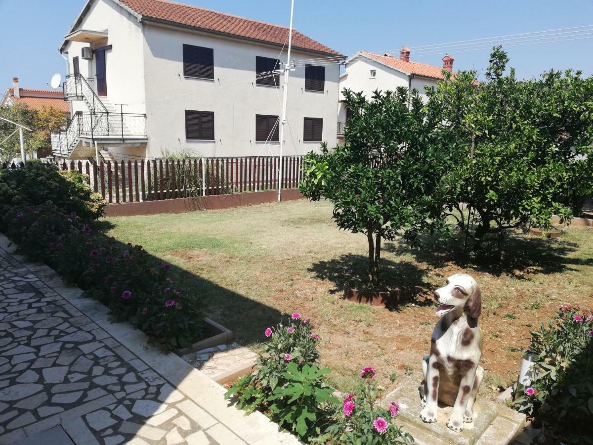 Apartman Mia Pula Exterior foto